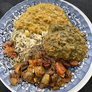 Saag Paneer, Bhindi Masala, Vegetable Korma, Jeera, mixed pickles.