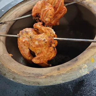 food, chicken wings and fried chicken