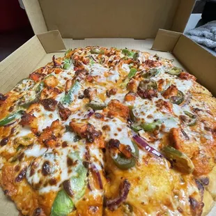Butter Chicken Pizza