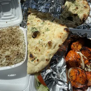 Chicken boti with garlic naan