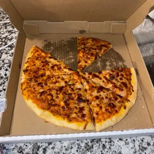 Butter Chicken Pizza