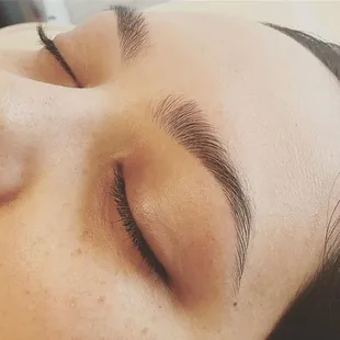 Tandy Brows by Ashleigh