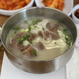 Ox Bone Soup with Flank Meat