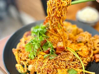 Pixiu Mala Hongtang