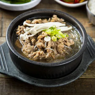 뚝배기 불고기 Hot pot bulgogi