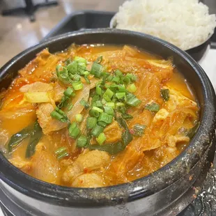 T11 Kimchi Jjigae