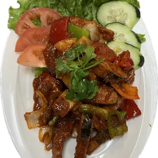 25. Spicy Fried Fish with Lemongrass / Cá Chiên Xả Ớt