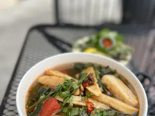 New Hoa Dang