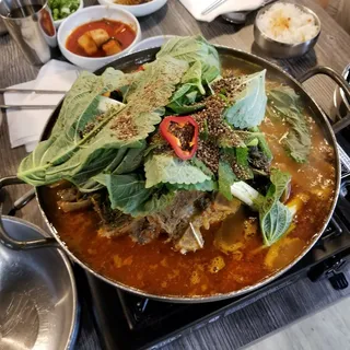 Pork Back - Bone Hot Pot
