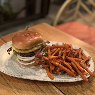 Angus 1/2 lb Hawaiian Cheeseburger