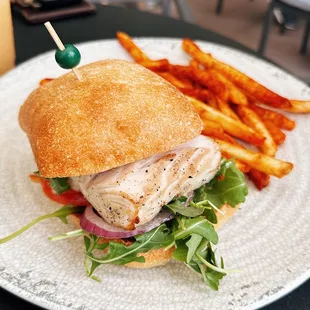 Grilled Mahi-Mahi Sandwich