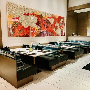 sushi and sashimi, interior