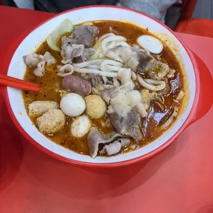 (Dec 2023) Signature spicy hotpot - medium heat with udon