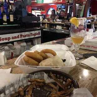 Best onion rings I've had in years, not one soggy...just fluffy crispy crunchiest rings