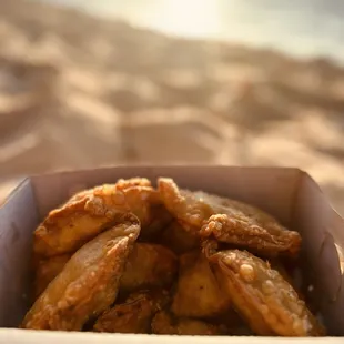 fried chicken, chicken wings and fried chicken, bbq chicken, bbq wings, fried chicken wings, chicken, chicken wings, poultry, food