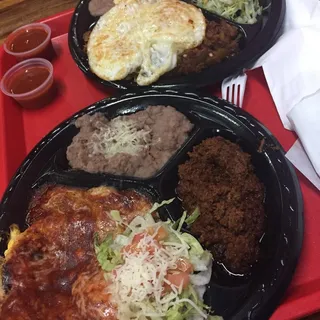 Huevos Enchilados