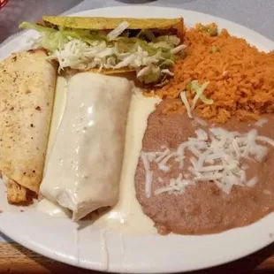 Tania's Combination Platter