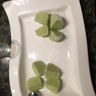 Green Tea Mochi Ice Cream