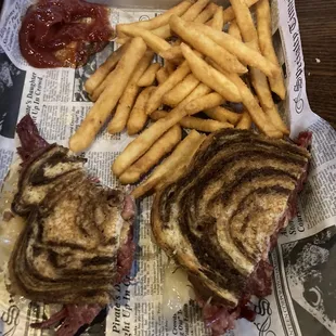 Blue ribbon Rueben and fries