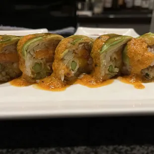 Omakase roll