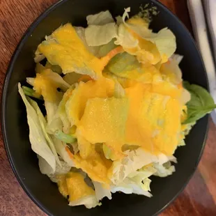 Salad with ginger dressing