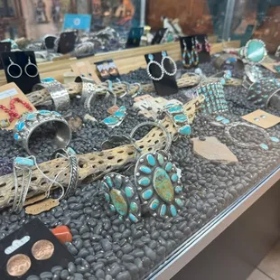 Cluster bracelets and rings