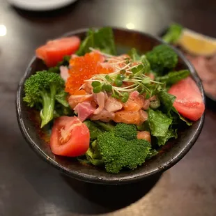 Sashimi salad