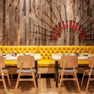 ramen and noodles, interior