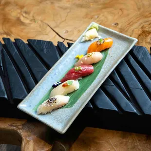 Nigiri Platter (5 pcs)