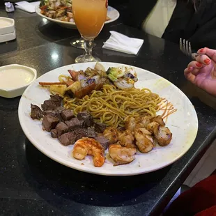 ramen and noodles, food