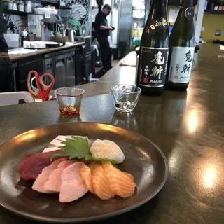 Mix Sashimi Plate