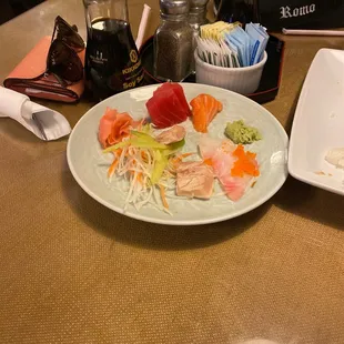 Forgot to take a pic of the sashimi!! (started eating before taking a pic)