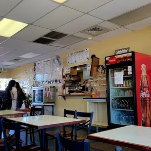 Laid back atmosphere.. small dining area.