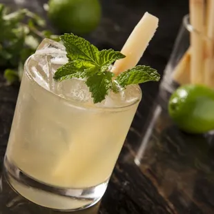 drink, dessert