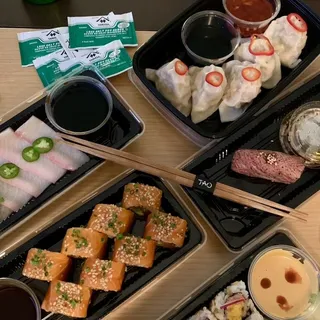 Salmon Avocado Roll