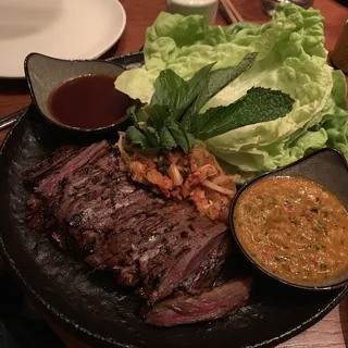 Korean BBQ Steak Ssam