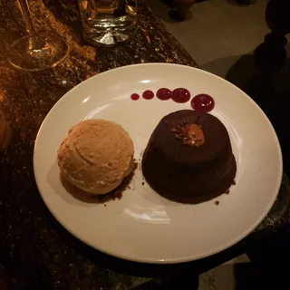 Molten Chocolate Cake