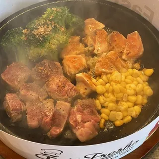 Salmon & Rib Eye Yakiniku(W/Rice)