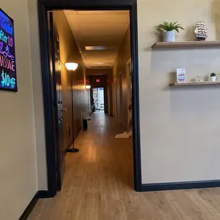 Individual rooms for each massage unlike the other foot massage spas in Bakersfield