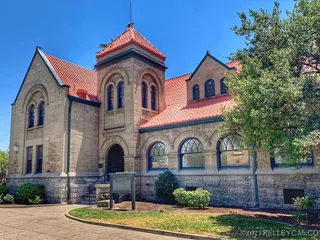 Hanford Carnegie Museum