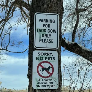 This sign makes me sad "no pets allowed anywhere on premises"