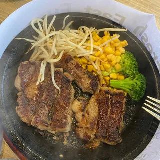 Angus Rib Eye with Rice