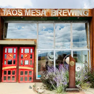 Taos Mesa Brewing. Great beer, cheap eats, interesting company, and well worth the short drive.