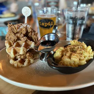 Chicken and waffles, bland Mac and cheese