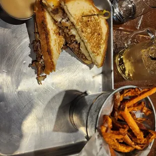 Grilled cheese with beef and mushrooms