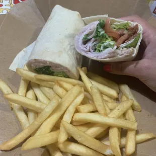 Turkey bacon ranch wrap $16.99 10/09/2021. Just go get Subway.