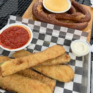 Fried zucchini and giant pretzel with beer cheese