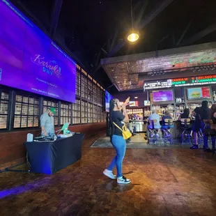 Karaoke Night (Wednesday)