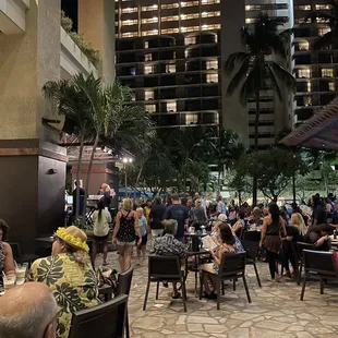 9/2022 lots of dancers