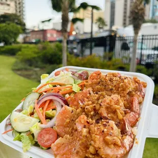 A nice park is just right next where you may enjoy your meal